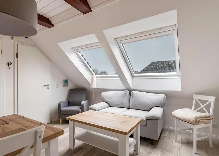 Backbord Deichhausen * Büsumer Deichhausen