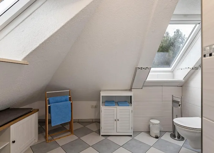 Backbord Deichhausen * Büsumer Deichhausen